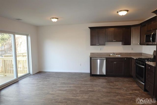 381-A HIGHLAND Street, South Amboy, NJ 08879