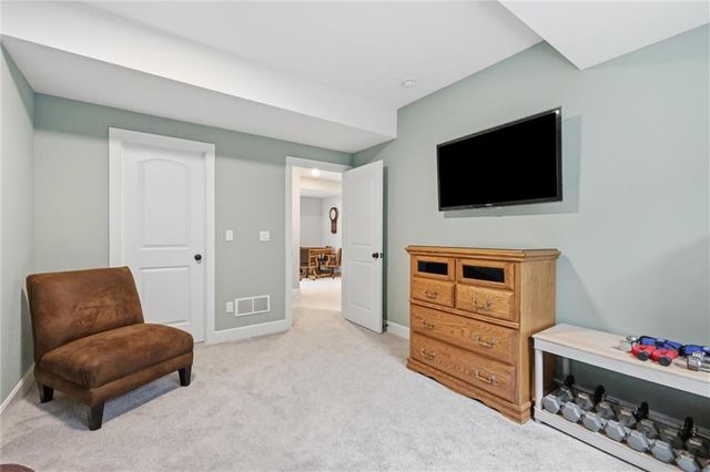1812 Winchester Drive, Pleasant Hill, MO 64080
