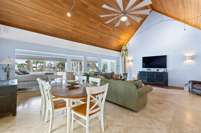 5 Sabine Dr, Pensacola Beach, FL 32561