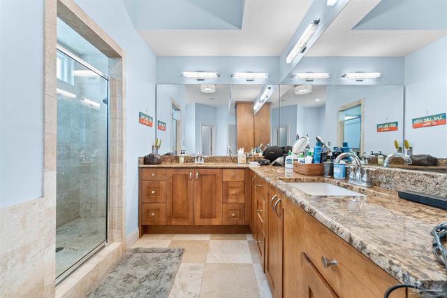 5 Sabine Dr, Pensacola Beach, FL 32561