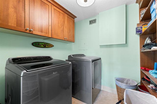 5 Sabine Dr, Pensacola Beach, FL 32561