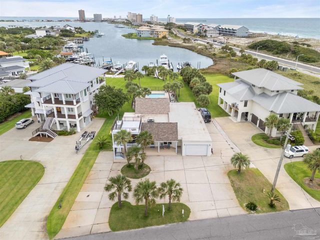 5 Sabine Dr, Pensacola Beach, FL 32561