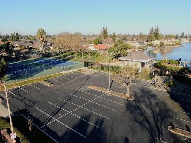 4152 Round Valley Cir, Stockton, CA 95207