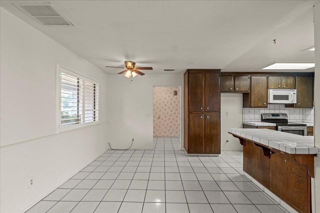 4152 Round Valley Cir, Stockton, CA 95207