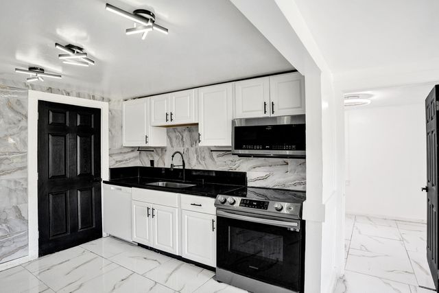 7936 TERRACE Road, Lake Worth, FL 33462
