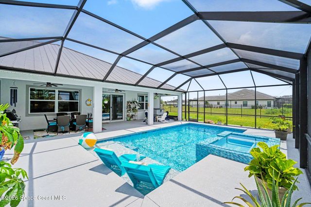 3995 Domain Court, Melbourne, FL 32934
