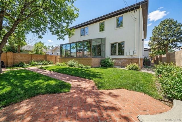 3960 S Lincoln Street, Englewood, CO 80113