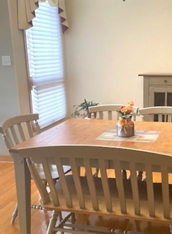 10 MOORINGS Drive, Palos Heights, IL 60463