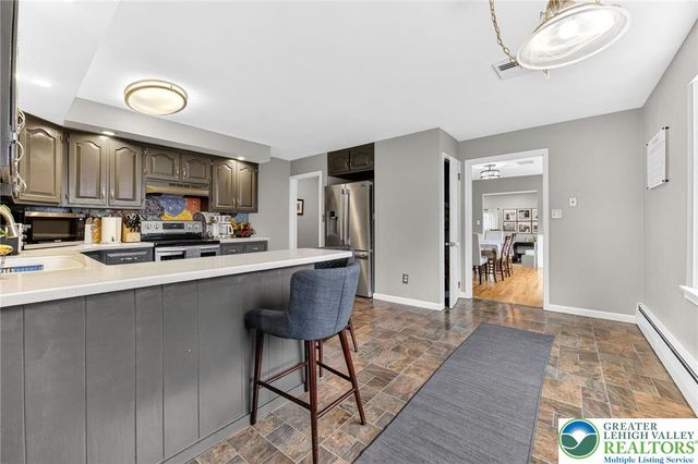 3686 Hickory Hill Road, Lower Saucon Twp, PA 18015