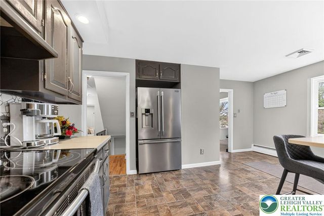 3686 Hickory Hill Road, Lower Saucon Twp, PA 18015