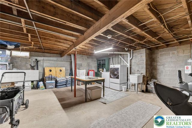 3686 Hickory Hill Road, Lower Saucon Twp, PA 18015