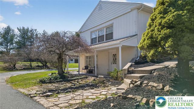 3686 Hickory Hill Road, Lower Saucon Twp, PA 18015