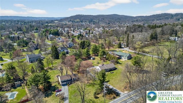 3686 Hickory Hill Road, Lower Saucon Twp, PA 18015