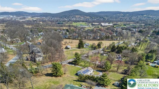 3686 Hickory Hill Road, Lower Saucon Twp, PA 18015