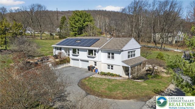3686 Hickory Hill Road, Lower Saucon Twp, PA 18015