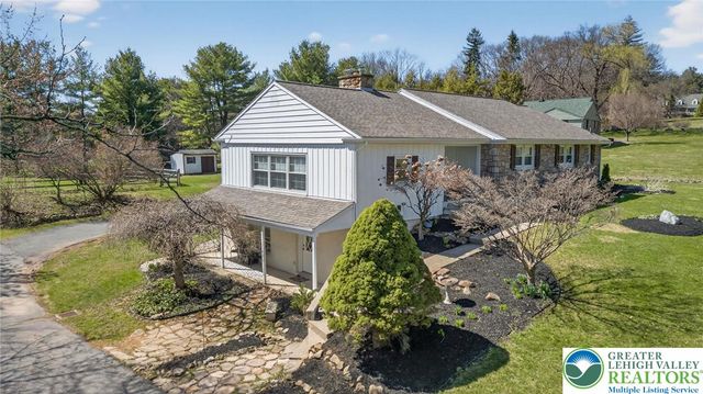 3686 Hickory Hill Road, Lower Saucon Twp, PA 18015