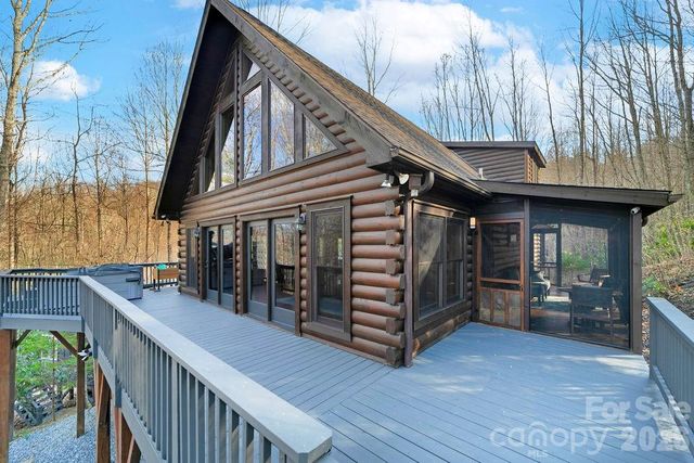 130 Greenfield Circle, Brevard, NC 28712