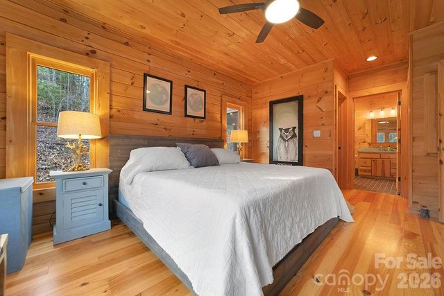 130 Greenfield Circle, Brevard, NC 28712