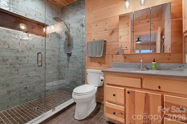 130 Greenfield Circle, Brevard, NC 28712