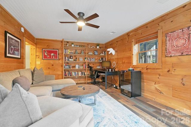 130 Greenfield Circle, Brevard, NC 28712