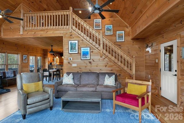 130 Greenfield Circle, Brevard, NC 28712