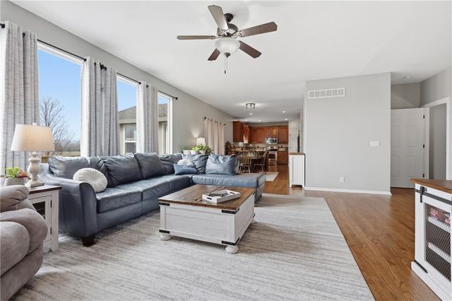 21741 W Summer Street, Spring Hill, KS 66083