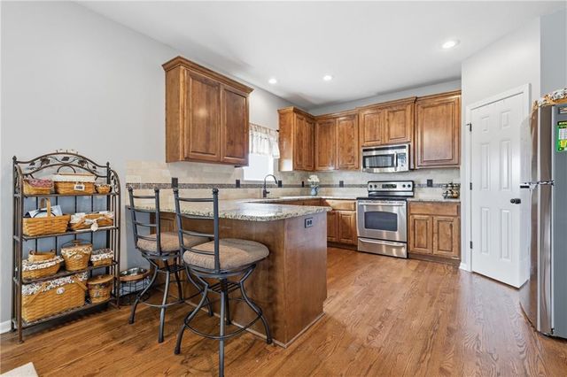 21741 W Summer Street, Spring Hill, KS 66083