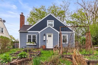 3215 East River Road, Henrietta, NY 14623