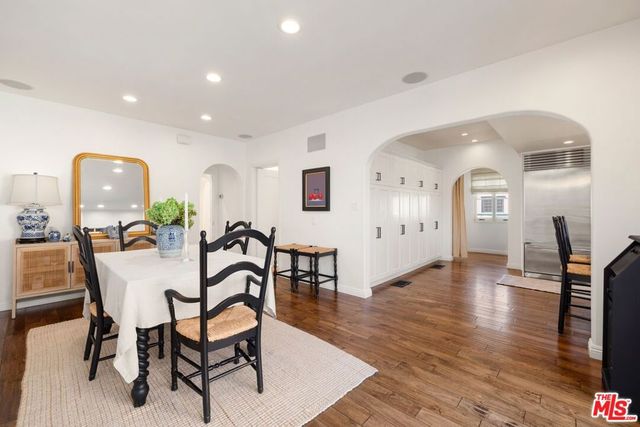 200 S McCarty Drive, Beverly Hills, CA 90212