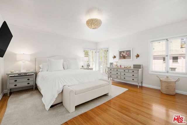 200 S McCarty Drive, Beverly Hills, CA 90212