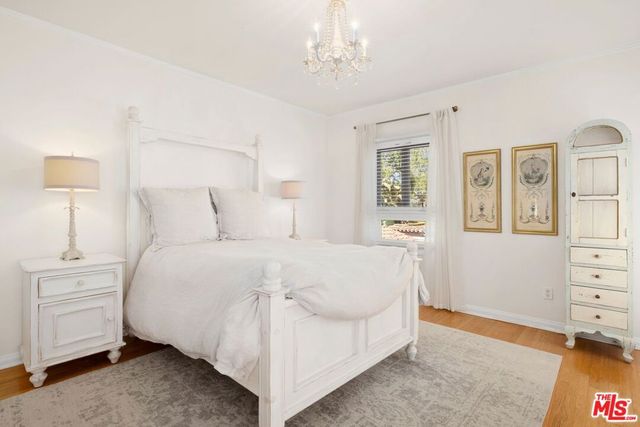 200 S McCarty Drive, Beverly Hills, CA 90212
