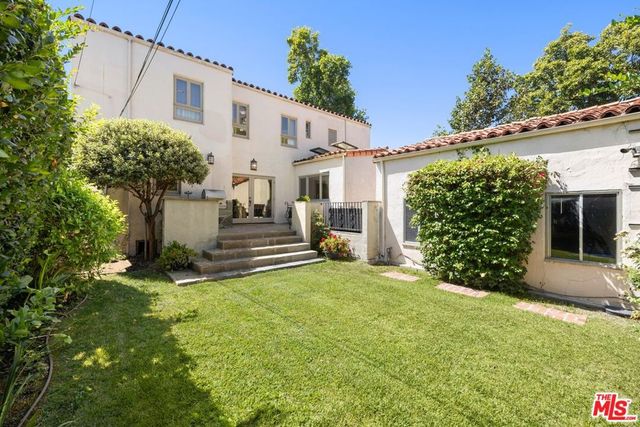 200 S McCarty Drive, Beverly Hills, CA 90212