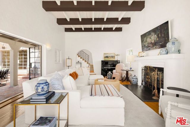 200 S McCarty Drive, Beverly Hills, CA 90212