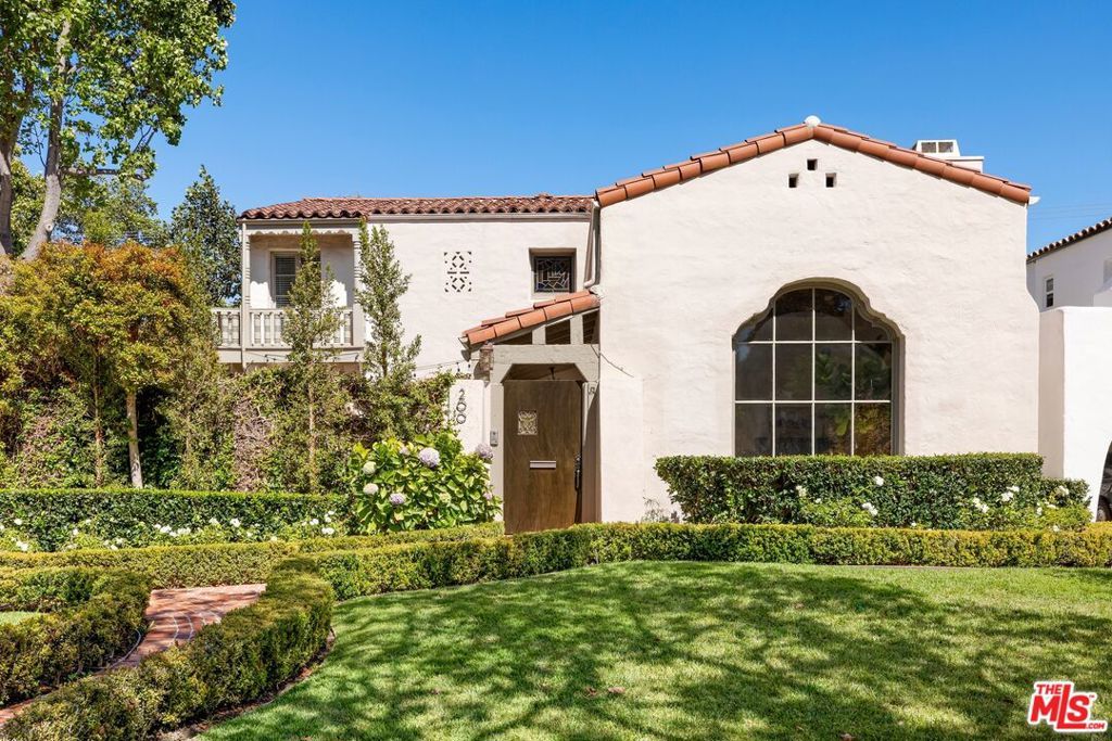 200 S McCarty Drive, Beverly Hills, CA 90212