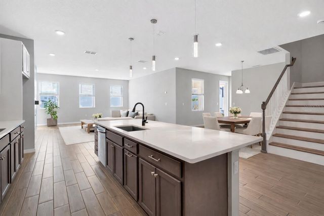 2290 ENDEAVOR WAY, Minneola, FL 34715