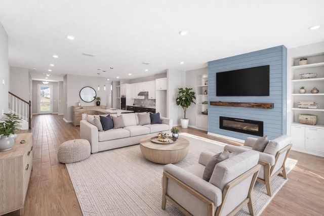 2290 ENDEAVOR WAY, Minneola, FL 34715