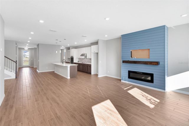 2290 ENDEAVOR WAY, Minneola, FL 34715