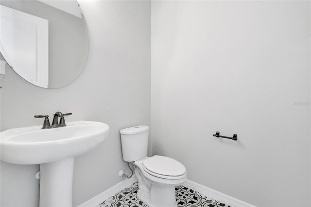 2290 ENDEAVOR WAY, Minneola, FL 34715