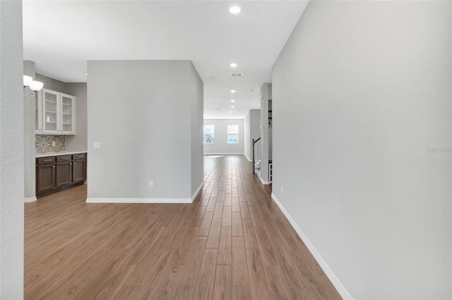 2290 ENDEAVOR WAY, Minneola, FL 34715