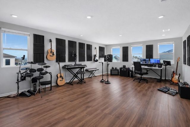 2290 ENDEAVOR WAY, Minneola, FL 34715