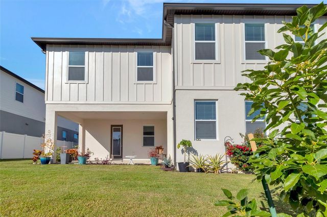 2290 ENDEAVOR WAY, Minneola, FL 34715