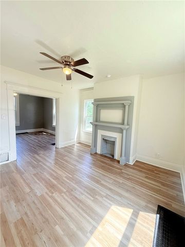 2013 S Jefferson St, Shenango Twp, PA 16102
