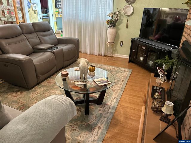 8550 Aumsville Hwy SE, Salem, OR 97317