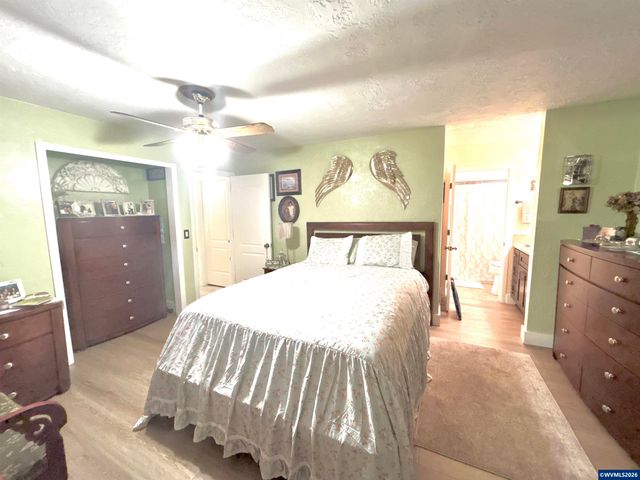 8550 Aumsville Hwy SE, Salem, OR 97317