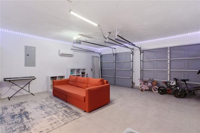 1021 Tealwood DR, Virginia Beach, VA 23453