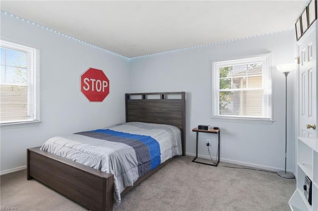 1021 Tealwood DR, Virginia Beach, VA 23453