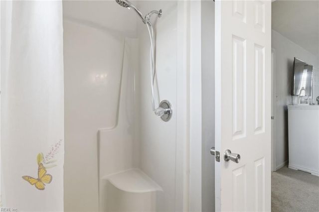 1021 Tealwood DR, Virginia Beach, VA 23453