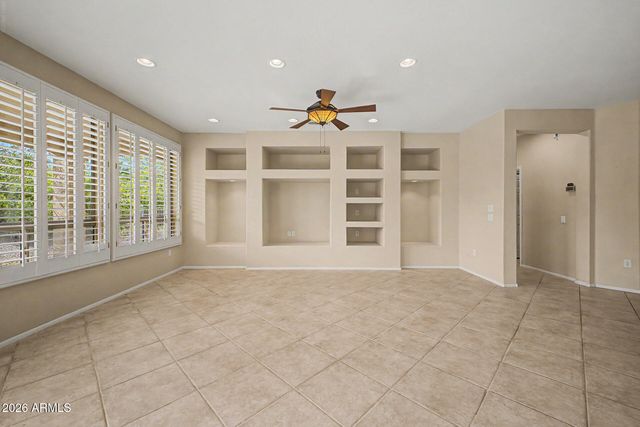20480 N CANYON WHISPER Drive, Surprise, AZ 85387