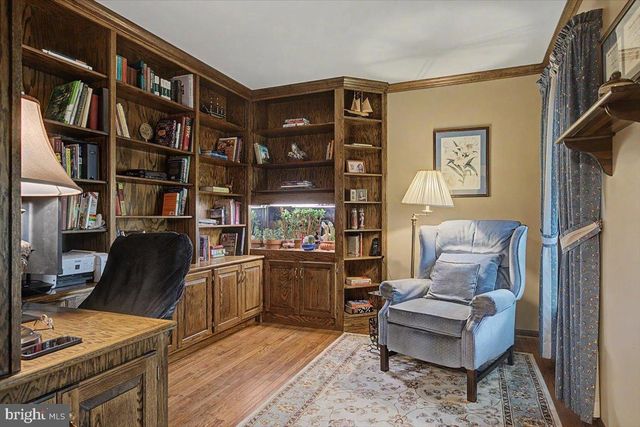 1 ICE POND TRL, Hockessin, DE 19707