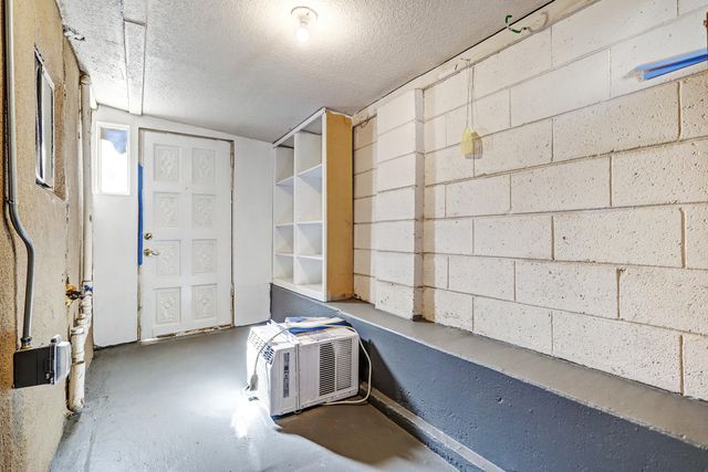 10125 4th Street NW, Albuquerque, NM 87114